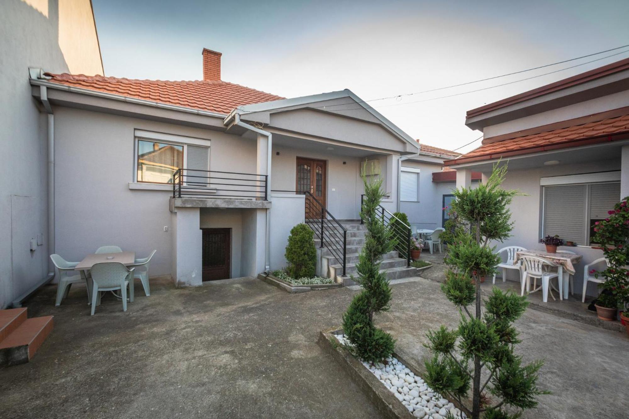 Guest House - Axios Gevgelija Extérieur photo